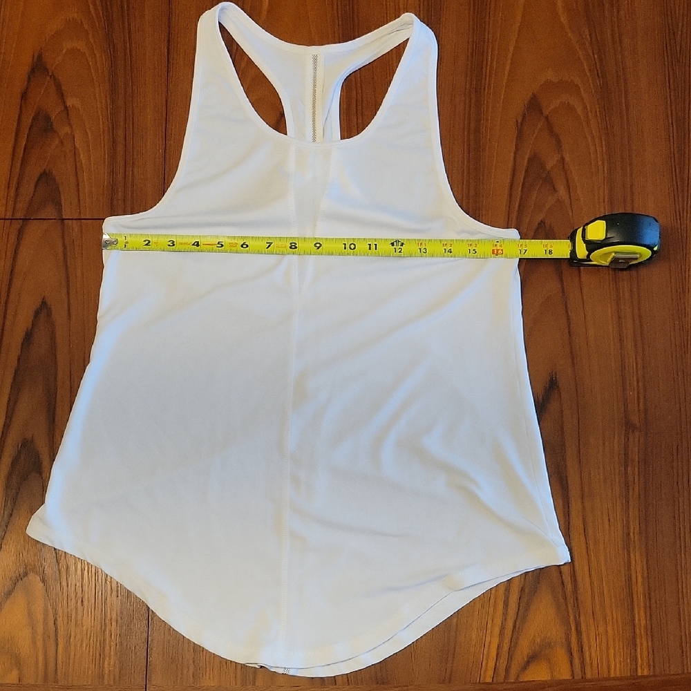 Zyia Active White Tank Mesh Detail Size XL
